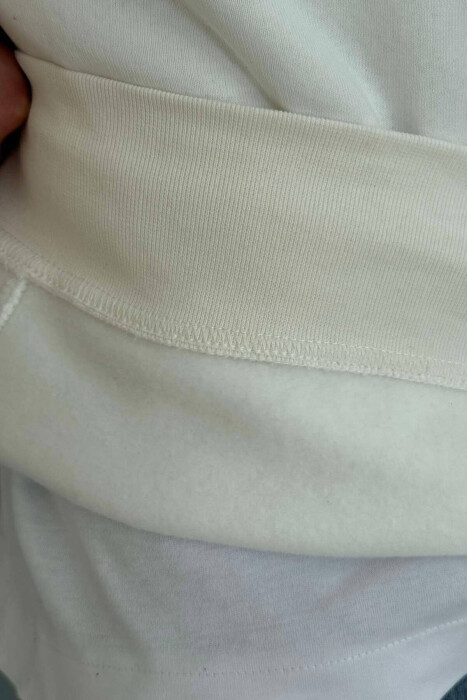 BLUZË NJËNGJYRËSHE ME PUSH DHE ME JAKË ME ZINXHIR PËR MESHKUJ NË NGJYRËN E BARDHË - 2