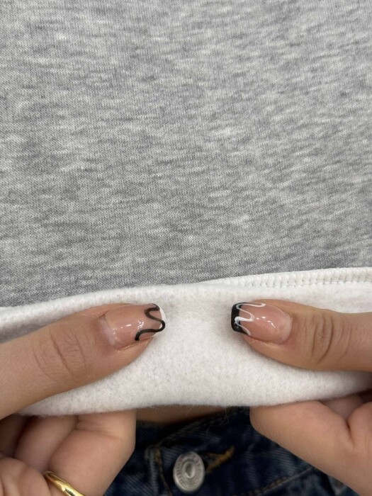 BLUZË NJË NGJYRËSHE ME PUSH DHE JAKË POLO PËR FEMRA NË NGJYRËN GRI - 2