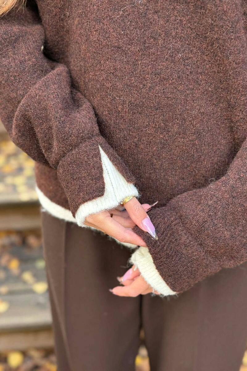 BUTTONED NECK SIMPLE WOMEN SWEATER DARK BROWN/KAE - 2