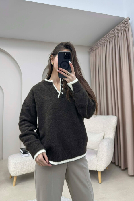 BUTTONED NECK SIMPLE WOMEN SWEATER OLIVE/ULLI - KLAUDIO FASHION