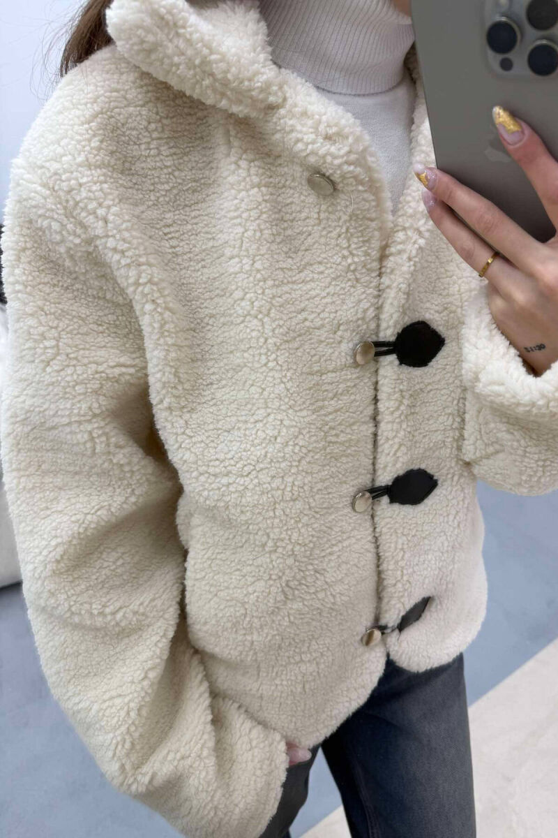 BUTTONED SHEEPSKIN WOMEN JACKET IN CREAM COLOR - 9