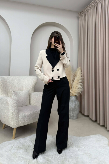 BUTTONS DETAIL CROPPED WOMEN JACKET BEIGE/BEZHE - KLAUDIO FASHION