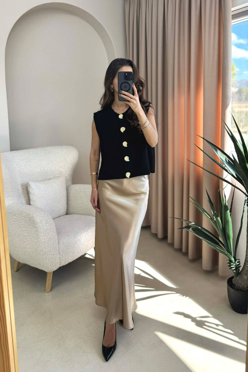 BUTTONS DETAIL KNIT SIMPLE WOMEN VEST BLACK/ E ZEZE - 1