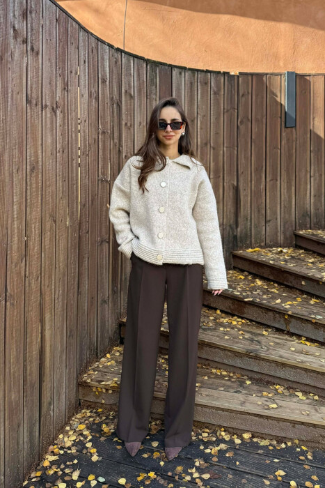 BUTTONS DETAIL ONE COLOR WOMEN CARDIGAN BEIGE/BEZHE - KLAUDIO FASHION