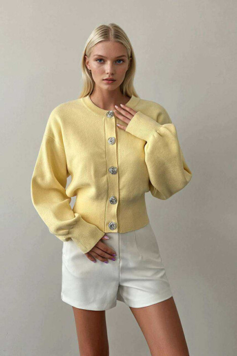 BUTTONS DETAIL ONE COLOR WOMEN CARDIGAN YELLOW/E VERDHE - KLAUDIO FASHION