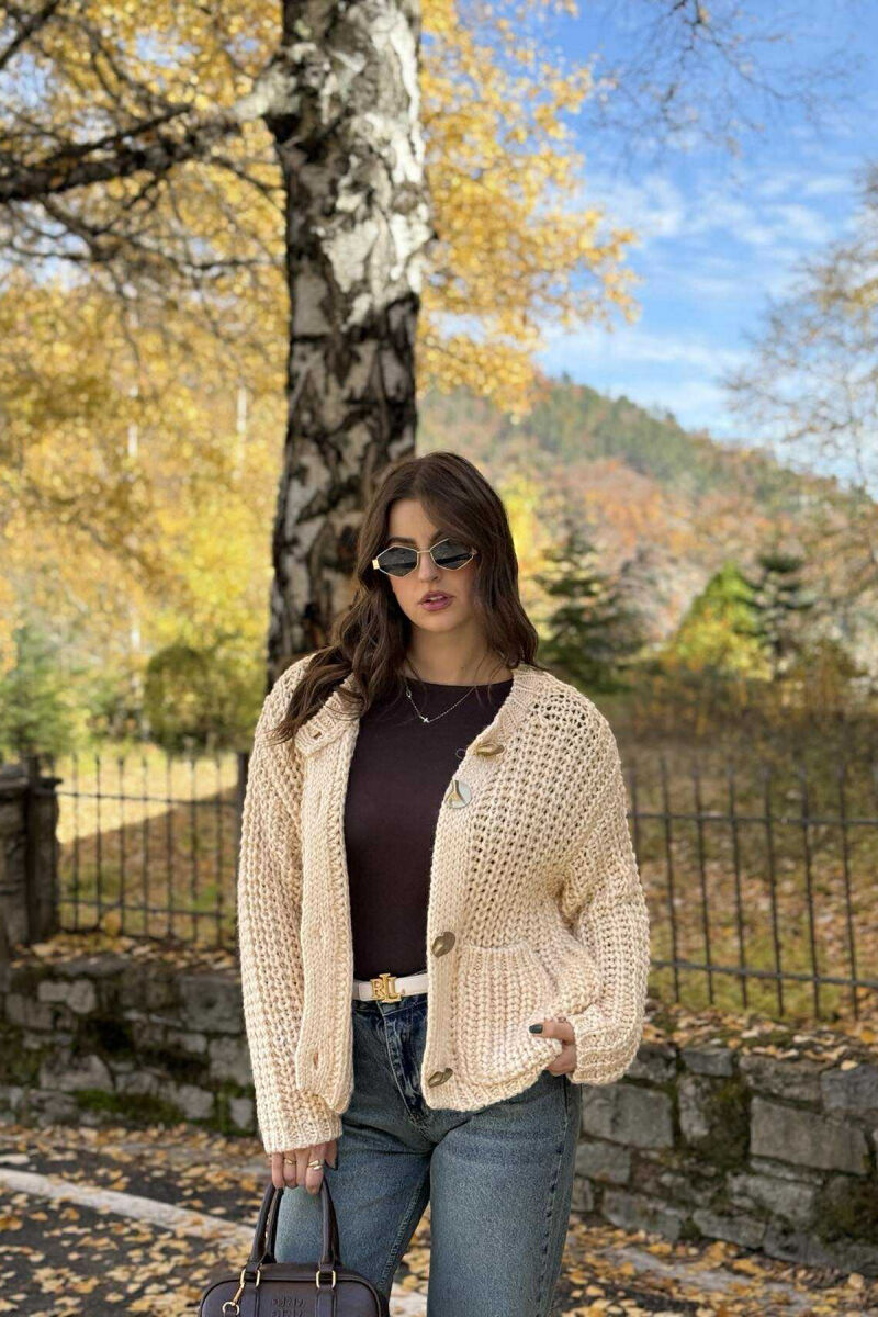 BUTTONS DETAIL SIMPLE KNIT WOMEN CARDIGAN BEIGE/BEZHE - 3