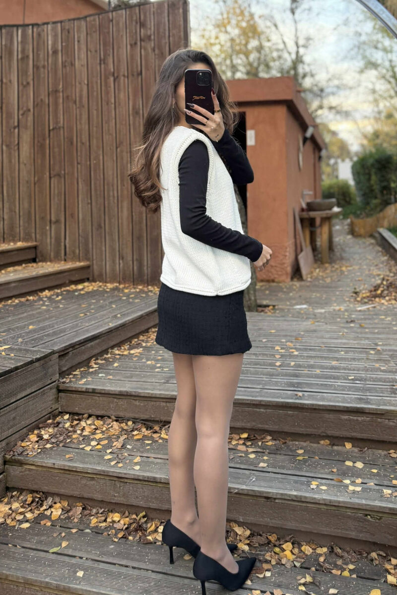 BUTTONS DETAIL SIMPLE KNIT WOMEN VEST CREAM/KREM - 2