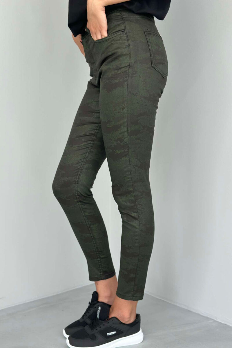 CAMOUFLAGE WOMEN JEANS DARK GREEN/JEE - 3