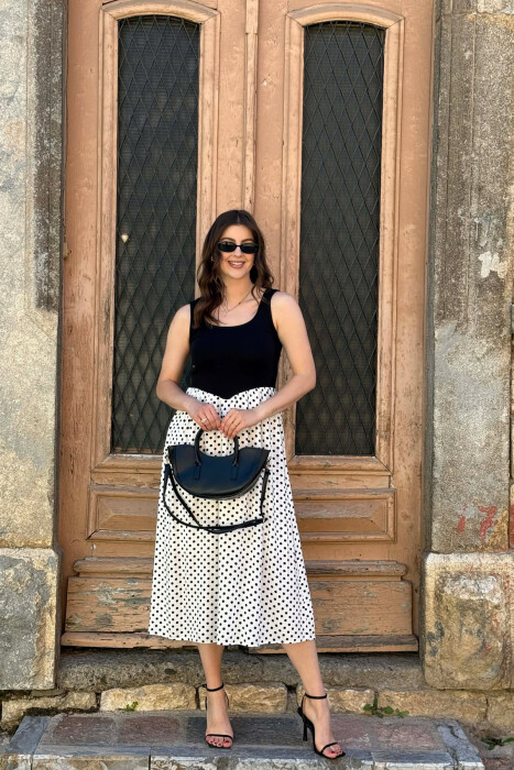 CANTE E THJESHTE NJE NGJYRESHE LEKURE PER FEMRA NE NGJYRE E ZEZE - 4