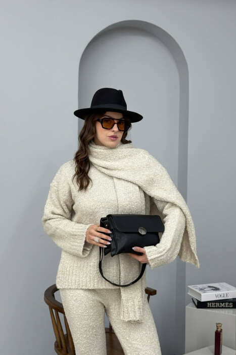 ÇANTE E THJESHTE NJE NGJYRESHE PER FEMRA NE NGJYRE TE ZEZE - 6