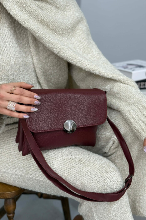 ÇANTE E THJESHTE NJE NGJYRESHE PER FEMRA NE NGJYRE VISHNJE - 4