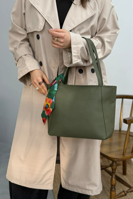 ÇANTE E THJESHTE NJE NGJYRESHE ME DETAJIN E SHALLIT PER FEMRA NE NGJYRE JESHILE - 2