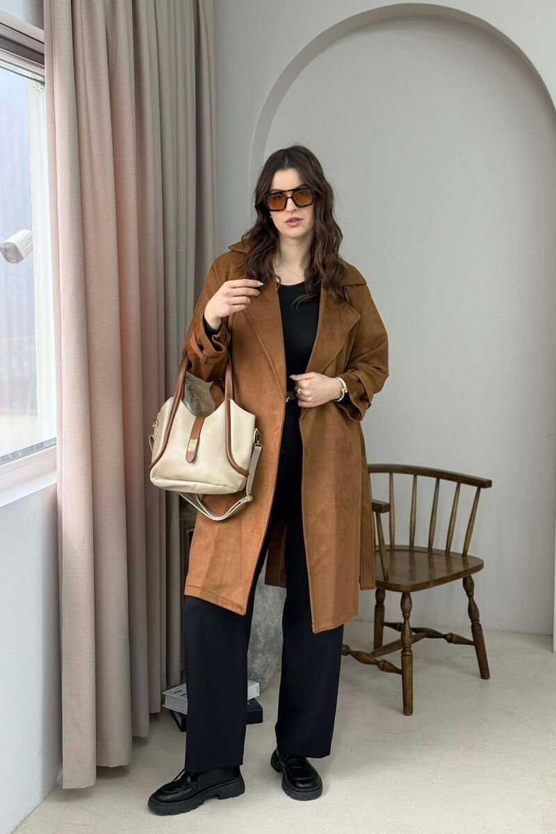 ÇANTE LEKURE E THJESHTE NJE NGJYRESHE PER FEMRA NE NGJYRE BEZHE - 8