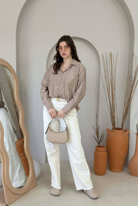 ÇANTË LËKURE E THJESHTË PËR FEMRA NË NGJYRE BEZHE E ERRET - 5