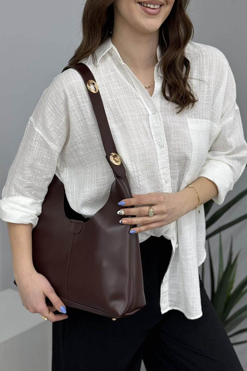 ÇANTË LËKURE E THJESHTË PËR FEMRA NË NGJYRËN KAFE E ERRËT - 2