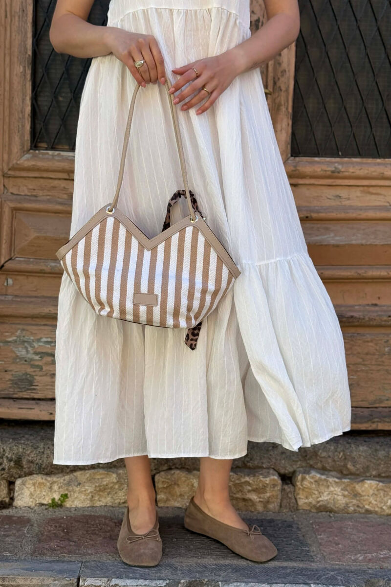 CANTE ME DIZAJN TE NDRYSHEM PER FEMRA NE NGJYRE TE BARDHE + BEZHE - 2