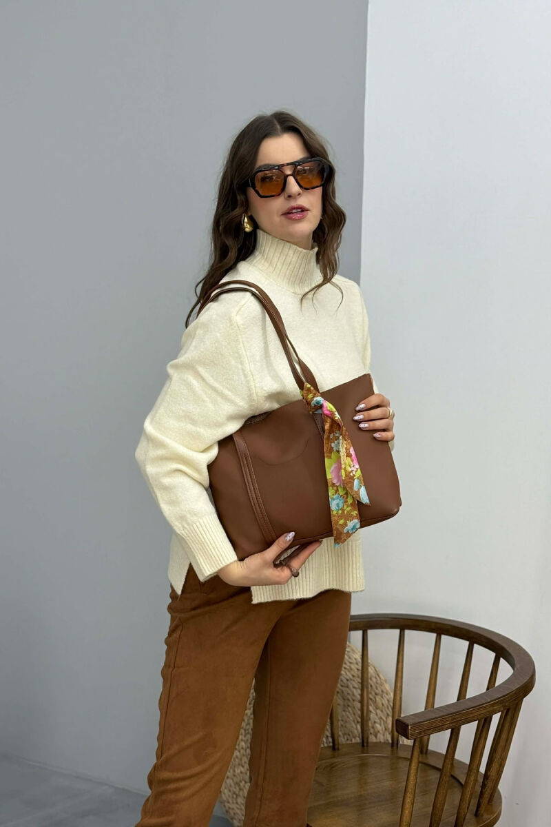 ÇANTE NJE NGJYRESHE ME DETAJIN E SHALLIT DHE ZINXHIR PER FEMRA NE NGJYRE KAFE - 5