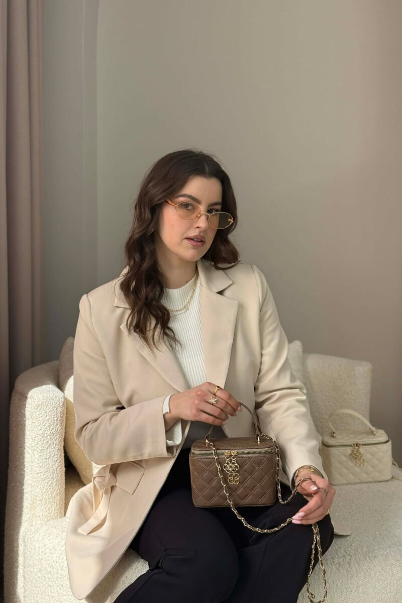 ÇANTE NJE NGJYRESHE LEKURE PER FEMRA NE NGJYRE KAFE TE ERRET - 4