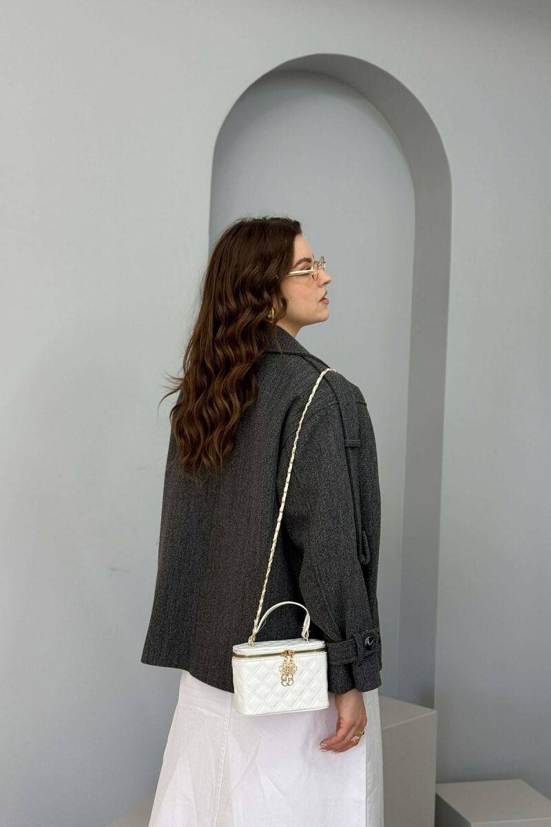 ÇANTE NJE NGJYRESHE LEKURE PER FEMRA NE NGJYRE TE BARDHE - 2