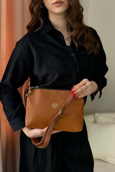 ÇANTE NJE NGJYRESHE ME ZINXHIR PER FEMRA NE NGJYRE KAFE - 3