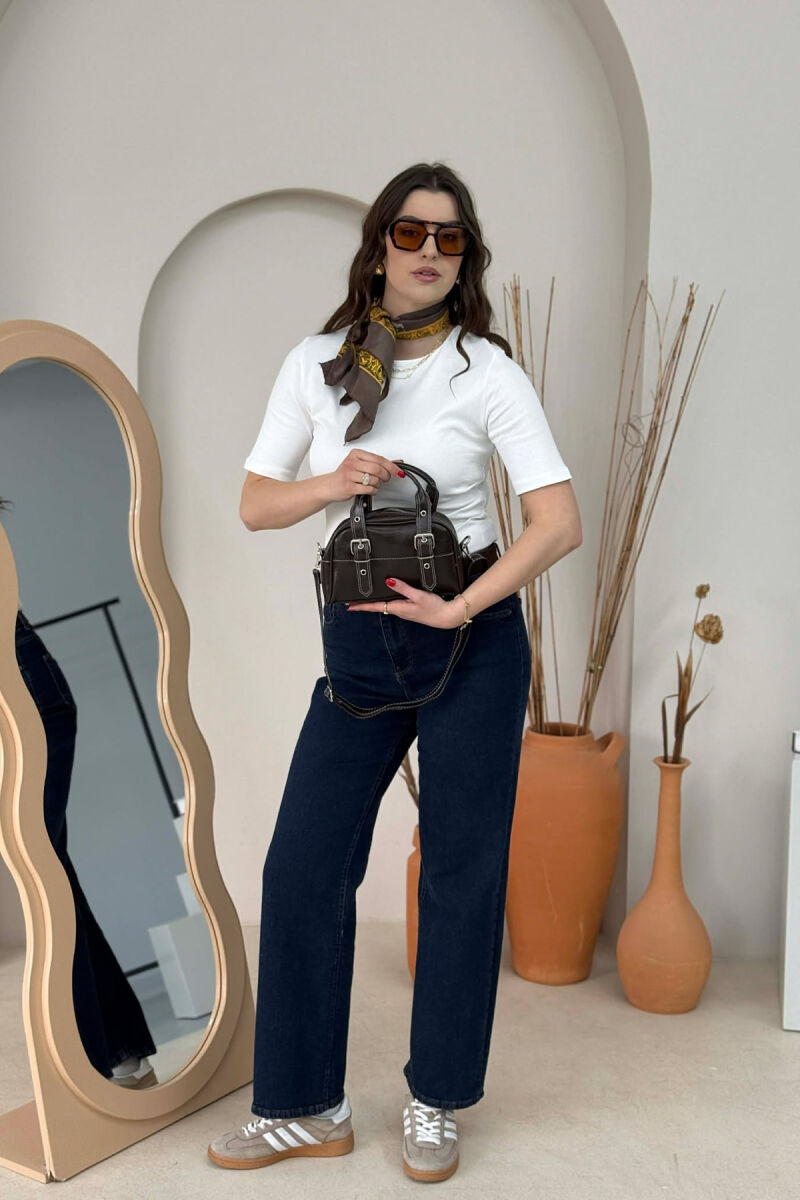 ÇANTE LEKURE NJE NGJYRESHE PER FEMRA NE NGJYRE KAFE - 5