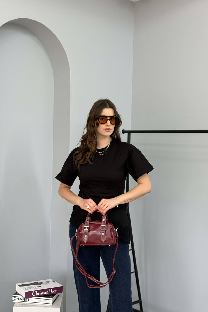 ÇANTE LEKURE NJE NGJYRESHE PER FEMRA NE NGJYRE VISHNJE - 2