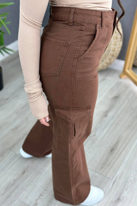 CARGO WOMAN JEANS BROWN/KAFE - 3