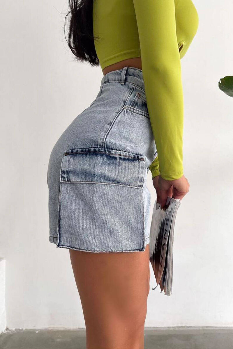 CARGO WOMAN SHORTS LIGHTBLUE/BZ - 2
