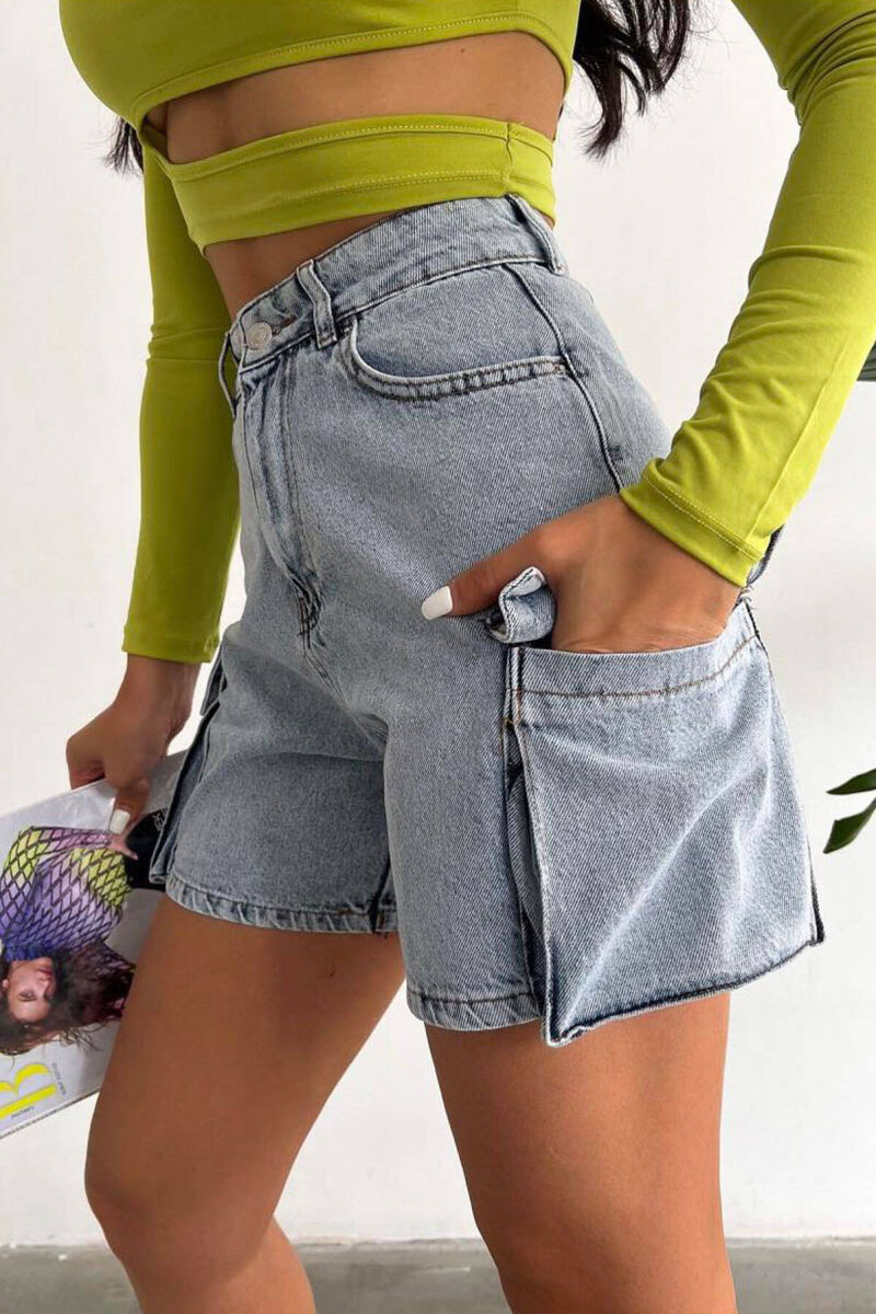 CARGO WOMAN SHORTS LIGHTBLUE/BZ - 4