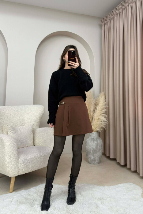 CHAIN DETAIL ONE COLOR WOMEN SKORT BROWN/KAFE - 3