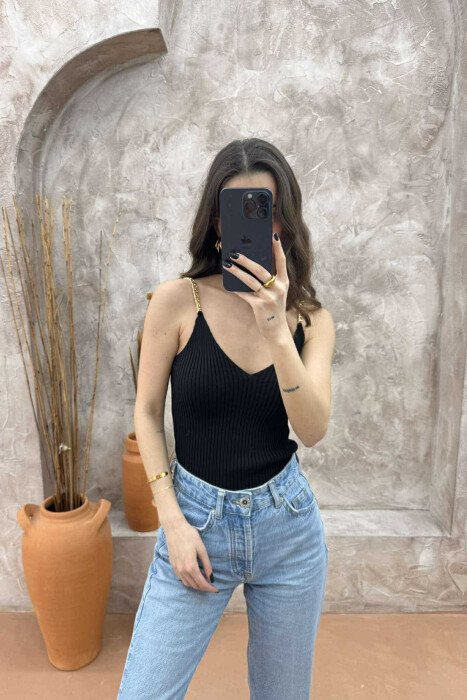 CHAIN DETAIL ONE COLOR WOMEN TANK TOP BLACK/ E ZEZE 