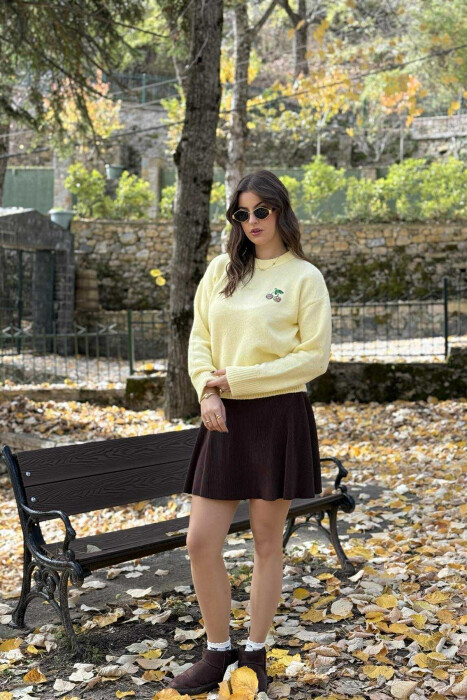 CHERRY LOGO ROUND NECK WOMEN SWEATER YELLOW/E VERDHE - 1