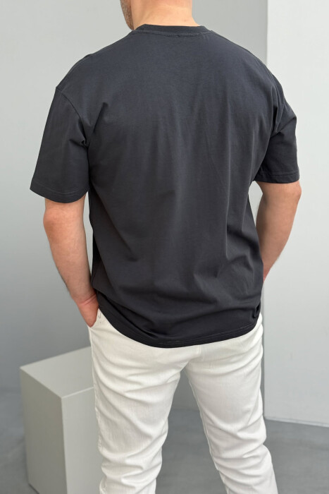 CHEST SQUARE BADGE ONE COLOR MEN T-SHIRT DARK GREY/GEE - 3