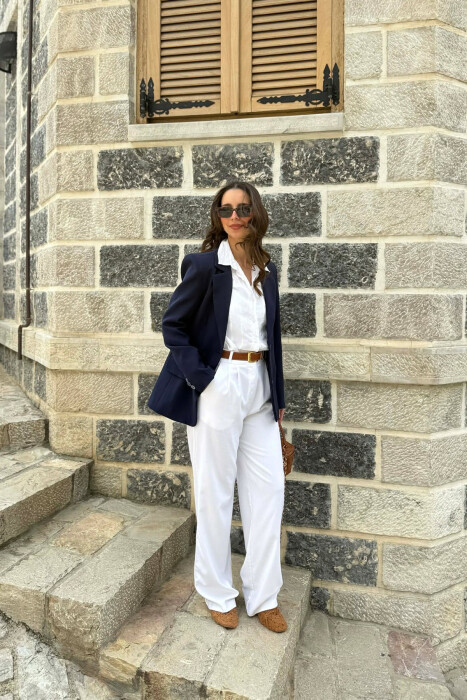 XHAKETE KLASIKE NJE NGJYRESHE PER FEMRA NE NGJYRE BLU - KLAUDIO FASHION