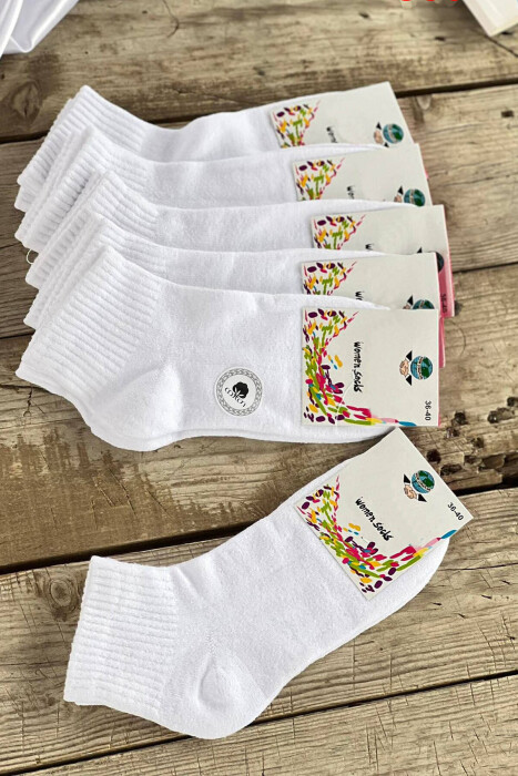 COTTON WOMAN ANKLE SOCKS IN WHITE COLOR 