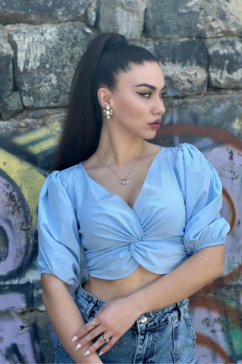 CROP PËR FEMRA NË NGJYRËN BABY BLUE - 1