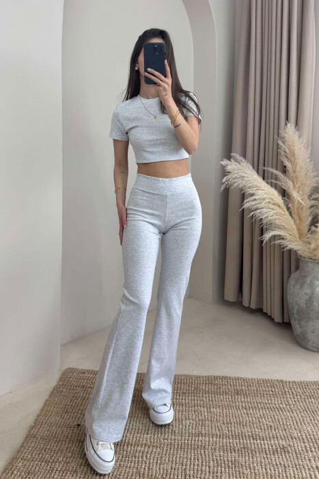 SET NJË NGJYRËSH CROP+TUTA PËR FEMRA NË NGJYRËN GRI E ZBARDHUR 