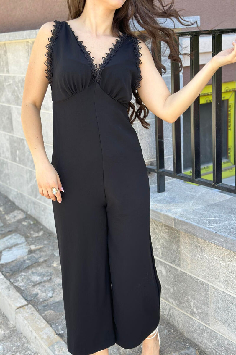 DANTELLE VNECK WOMEN JUMPSUIT BLACK/ E ZEZE - 3