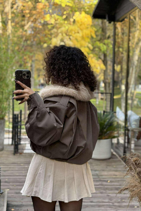 DETACHABLE FAUX FUR ONE COLOR WOMEN JACKET GREEN/JESHILE - 4