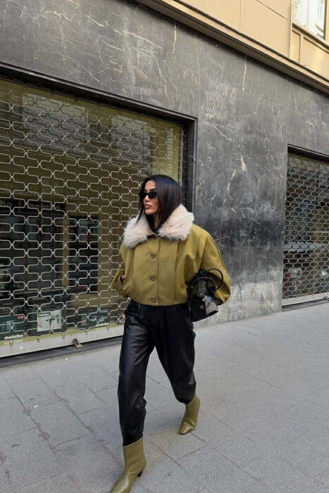 DETACHABLE FAUX FUR ONE COLOR WOMEN JACKET OLIVE/ULLI - 4