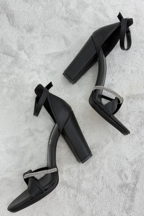 DIAMOND DETAILS HIGH HEEL WOMEN SANDALS BLACK/ E ZEZE - 2