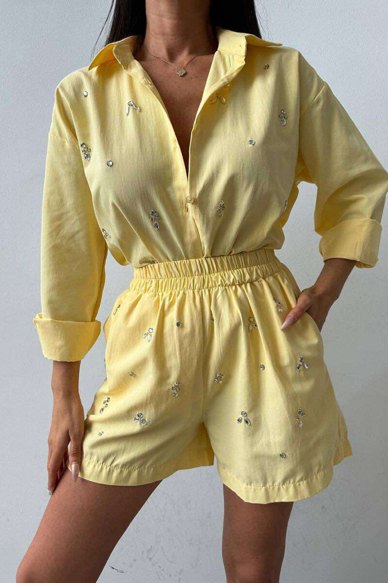 DIAMOND DETAILS SHORTS + SHIRT WOMEN SET YELLOW/E VERDHE - 3