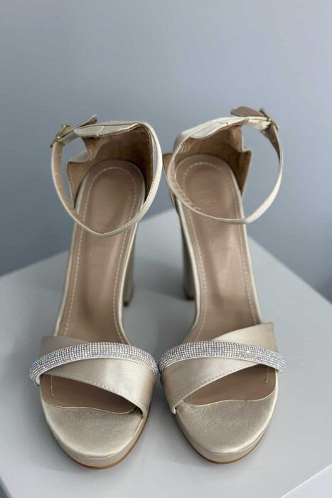 DIAMOND STRAP DETAIL HIGH HEEL WOMEN SANDALS BEIGE/BEZHE - 3