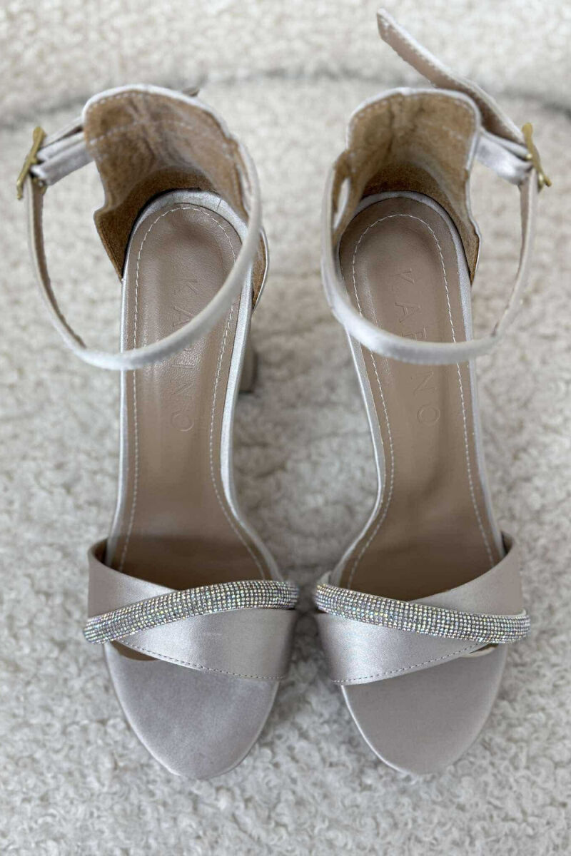 DIAMOND STRAP DETAIL HIGH HEEL WOMEN SANDALS CREAM/KREM - 4