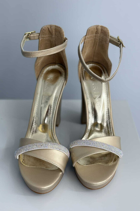 DIAMOND STRAP DETAIL HIGH HEEL WOMEN SANDALS GOLDEN ROD/GOLD - 6