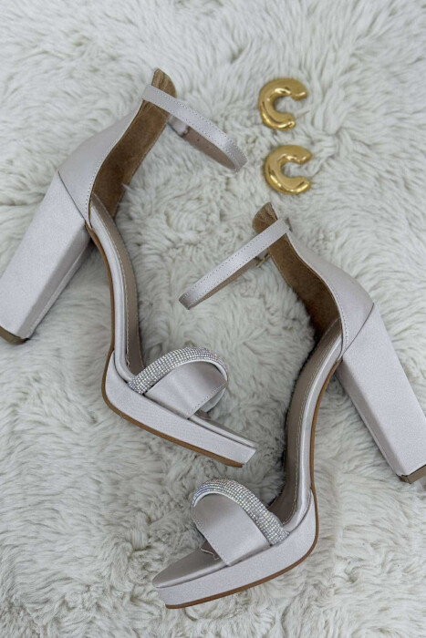 DIAMOND STRAP DETAIL HIGH HEEL WOMEN SANDALS GREY/GRI - 2