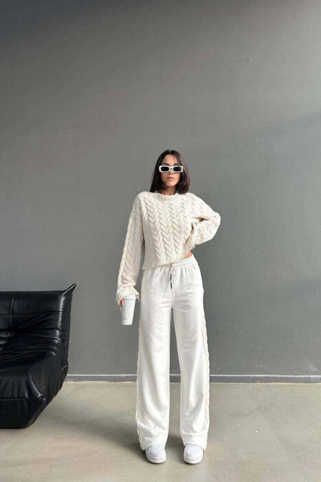 DIFFERENT COLORS SWEATSHIRT+TROUSERS WOMAN SET CREAM/KREM 