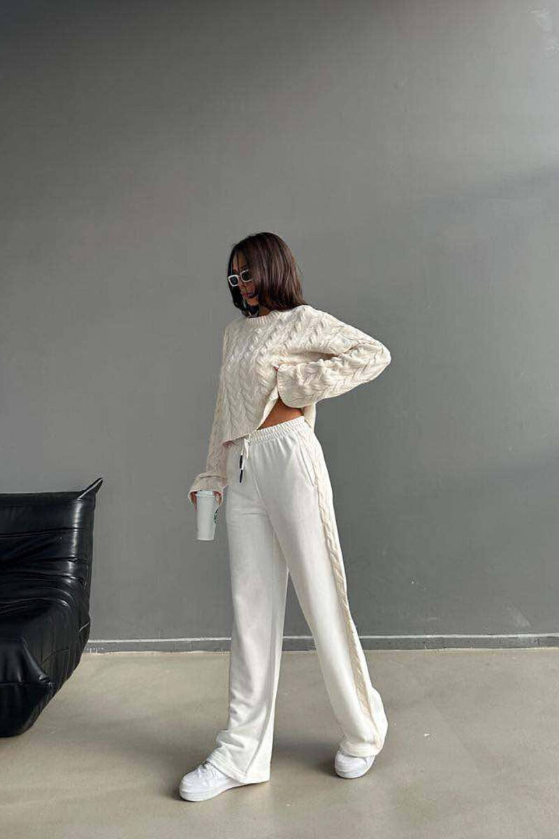 DIFFERENT COLORS SWEATSHIRT+TROUSERS WOMAN SET CREAM/KREM - 3