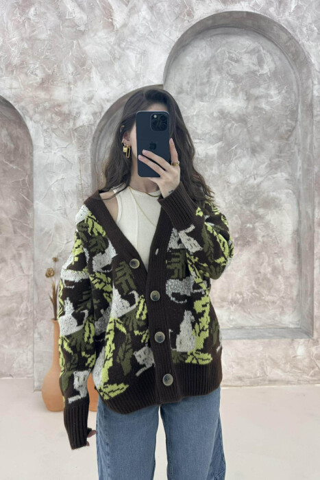 DIFFERENT PATTERNS WOMEN CARDIGAN BROWN/KAFE - KLAUDIO FASHION
