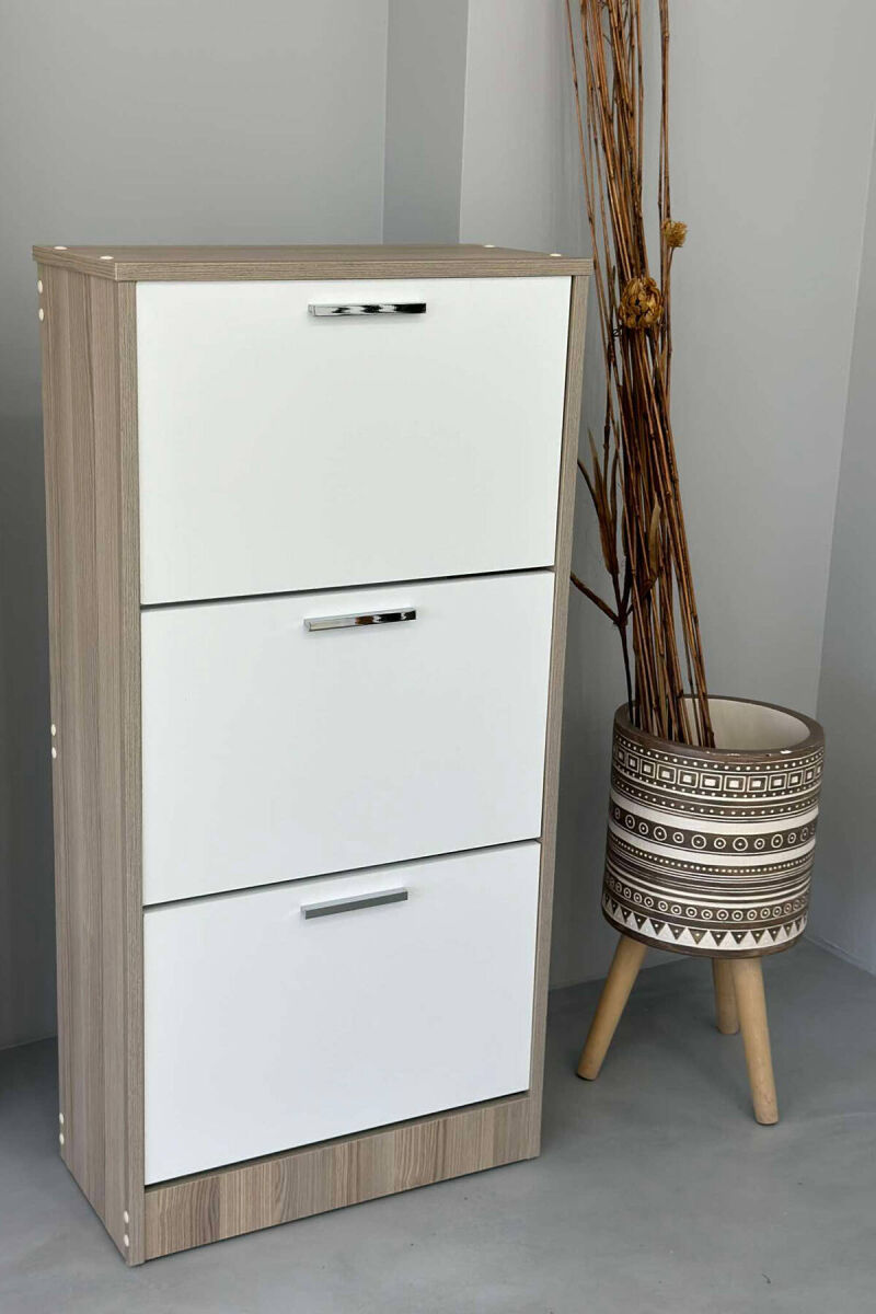 DOLLAP KËPUCËSH ME TRE KANATA NË NGJYRËN BEZHË - 4